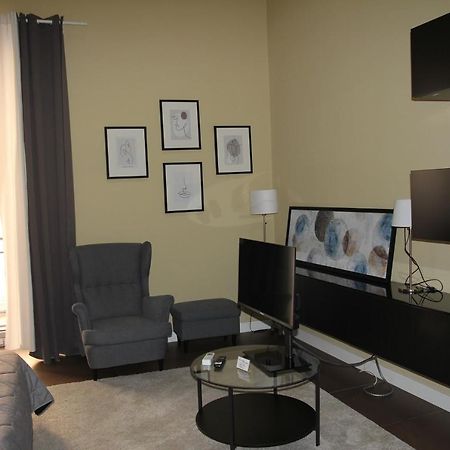 Holiday In Home Suite Archimede Catania Exteriör bild