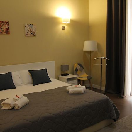 Holiday In Home Suite Archimede Catania Exteriör bild