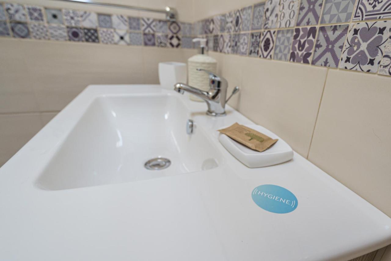 Holiday In Home Suite Archimede Catania Exteriör bild